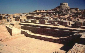 Excavated ruins of Mohenjo-daro