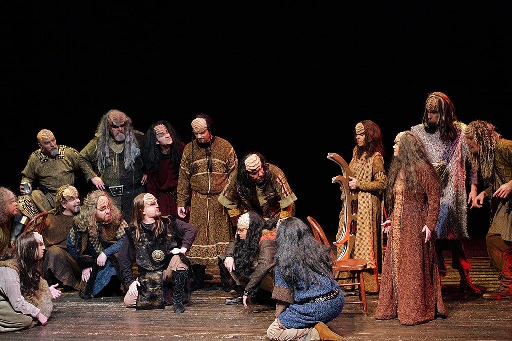 Actors in klingon costumes
