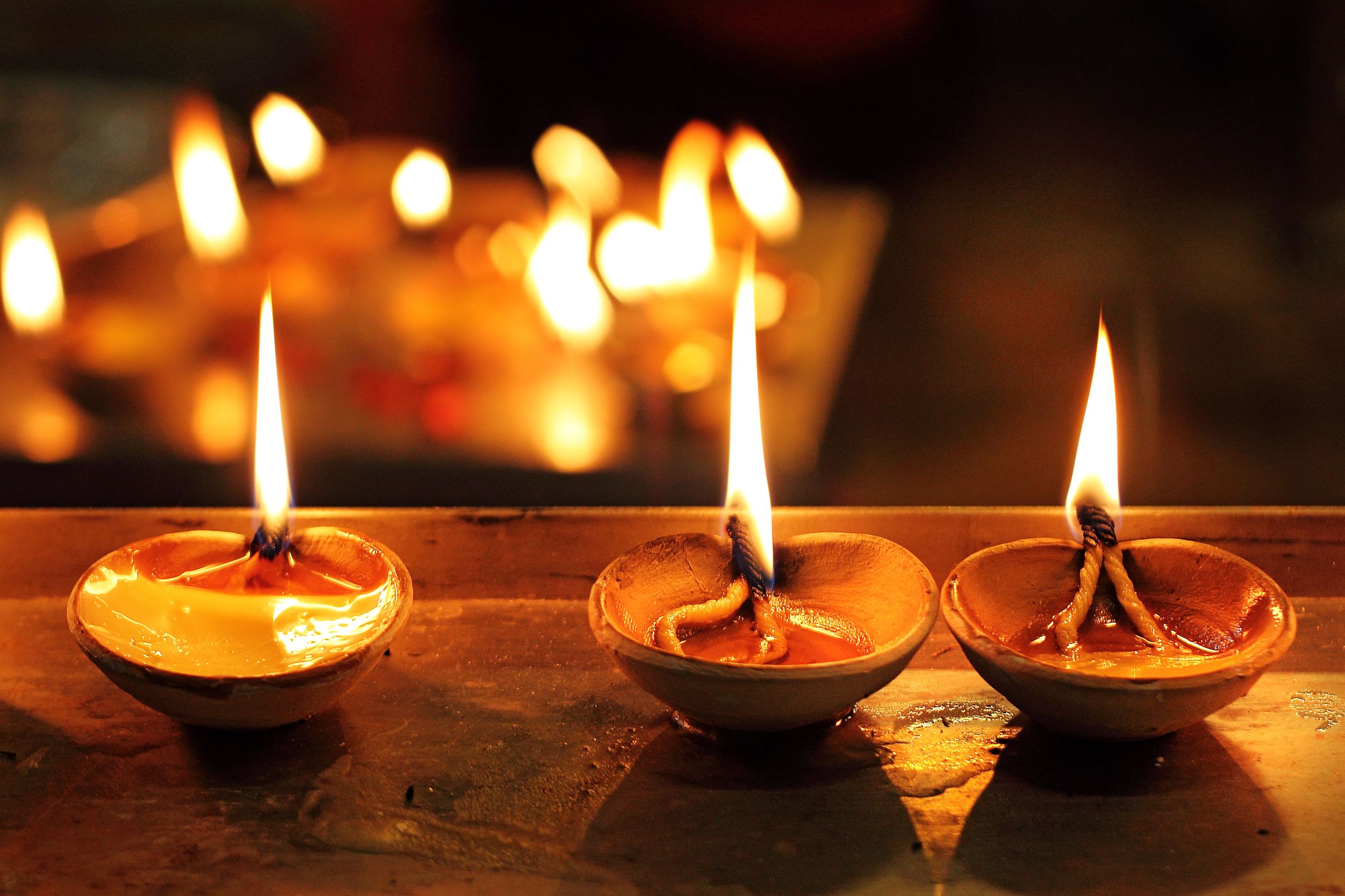mud lamp lit on the auspicious occasion of diwali
