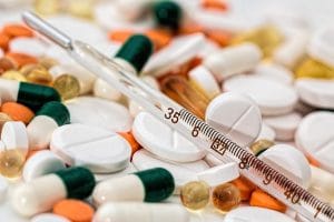 medicine-pills-thermometer