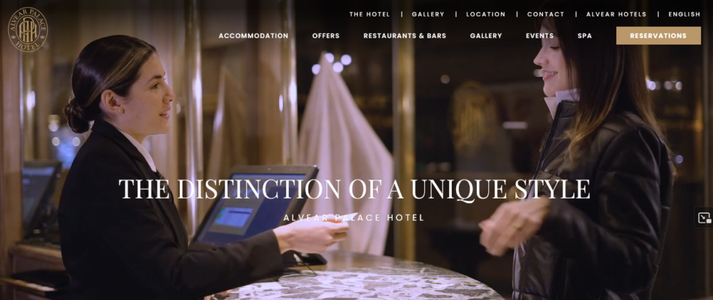 Home page of the Alvear Palace Hotel website in English.