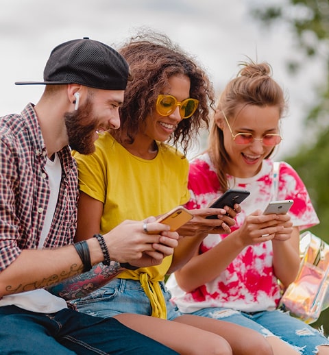 Multilingual Social Media Agency